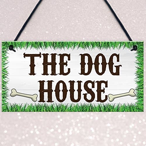 מלונה לכלב — XLD Store The Dog House Novelty Hanging Plaque Garden Shed Gate Sign Kennel Bed 