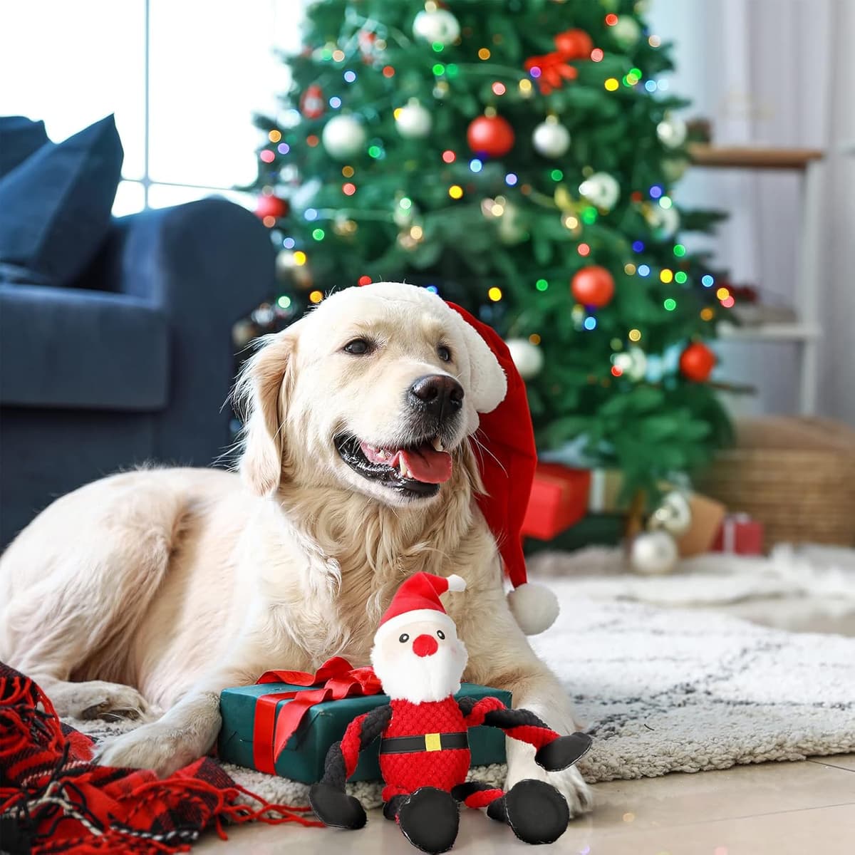 צעצוע לכלב — Senneny Christmas Dog Toys, Squeaky Santa Plush with Ropes for Tug of War, Durab
