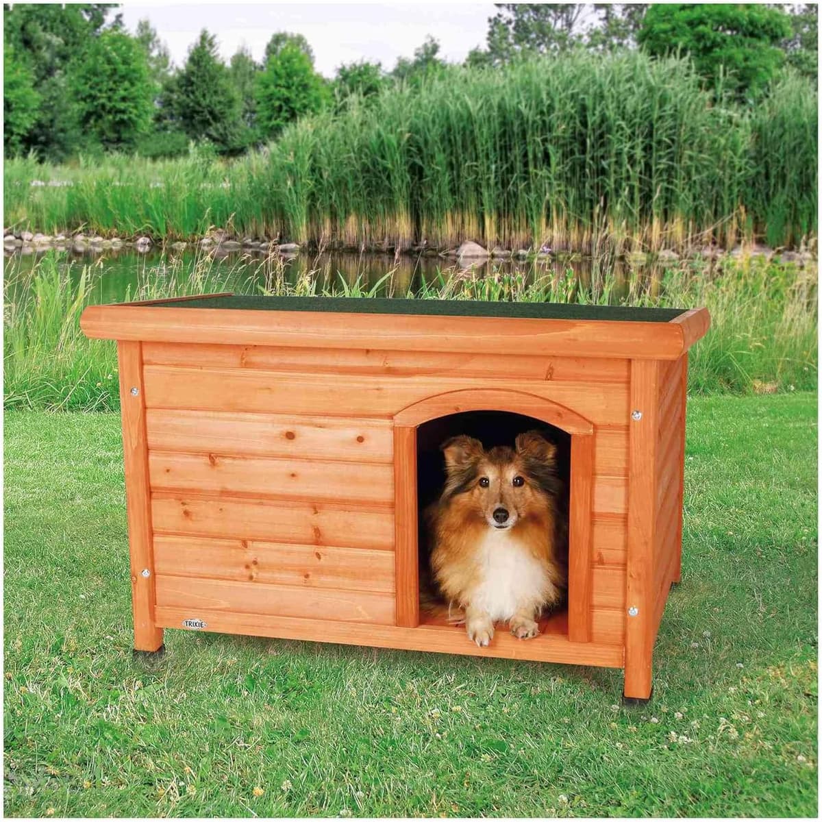 מלונה לכלב — TRIXIE natura Classic Dog House - Wooden Outdoor Shelter wit