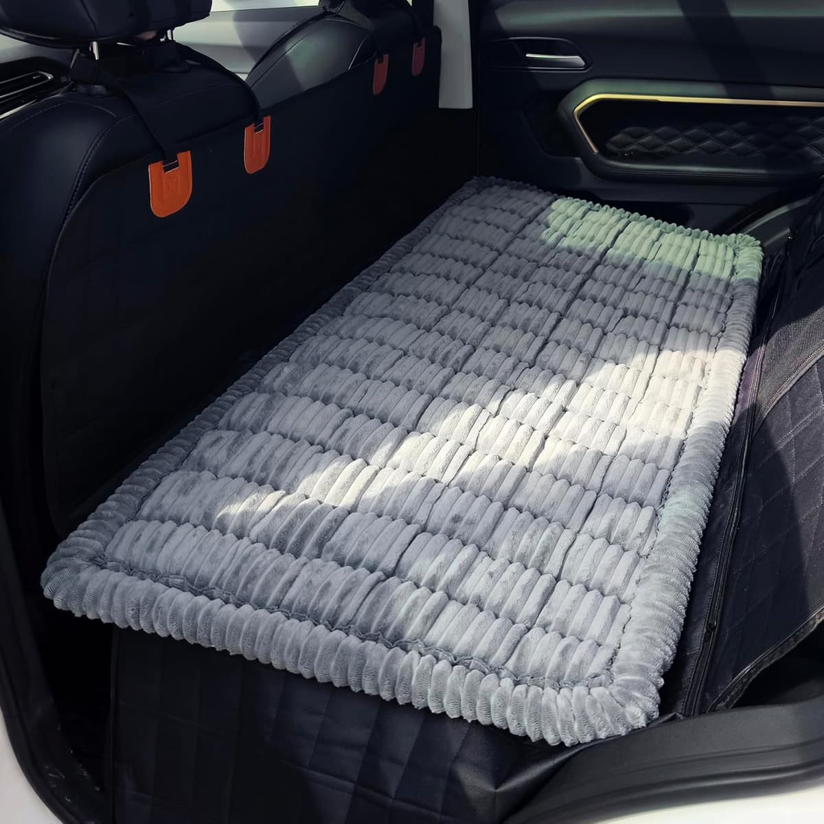 כיסוי רכב לכלב — Dog Bed for Car, Backseat Pet Bed Mat, Dog Seat Cover for Car Back Seat, Non-Sli