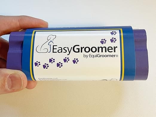 מברשת טיפוח לכלב — EasyGroomer Deshedding Brush for Dogs & Cats – Undercoat Grooming Tool for Short